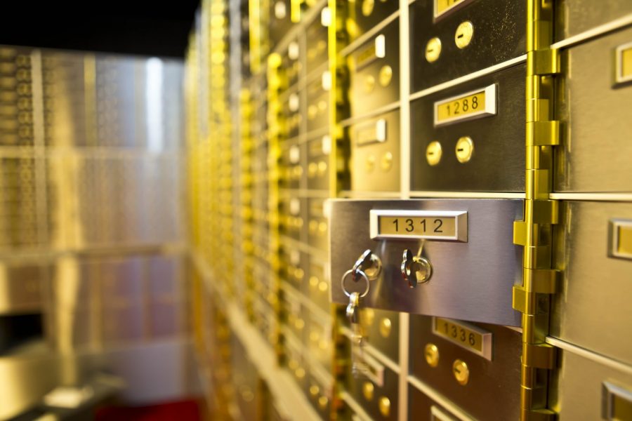 Dutch authorities arrest two on suspicion of money laundering